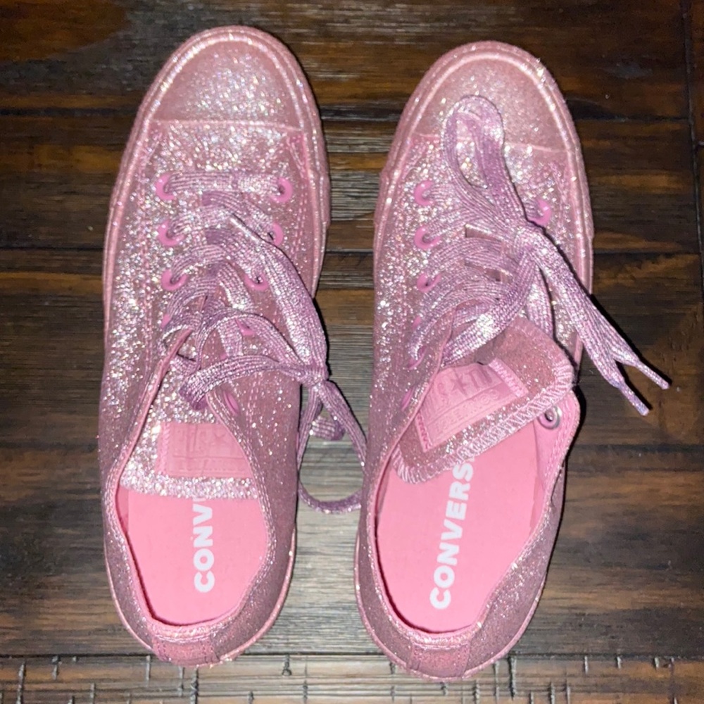 Pink glitter Converse all star.   New without tags size 8 women’s